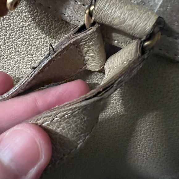 Gucci bamboo camel suede mini backpack 🎒 🥰🌹❤️🤗 - Picture 7 of 16